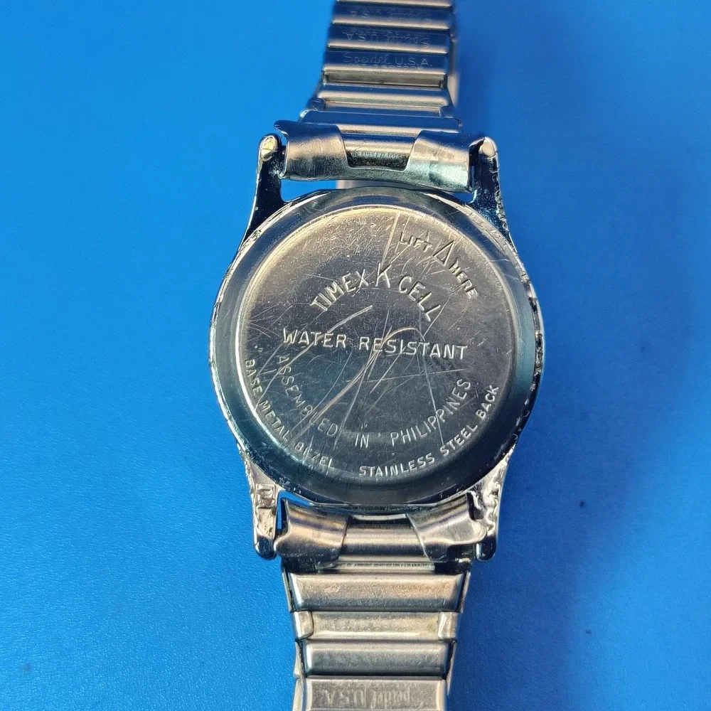 Vintage 1989 Timex 21mm Women's Quartz Watch Stretch Bracelet‎ Stainless Steel